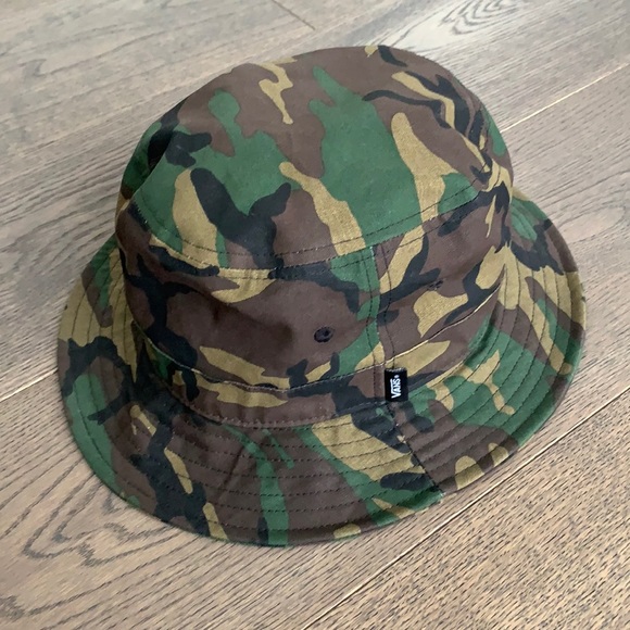 Vans Accessories - Vans Camoflague Bucket Hat